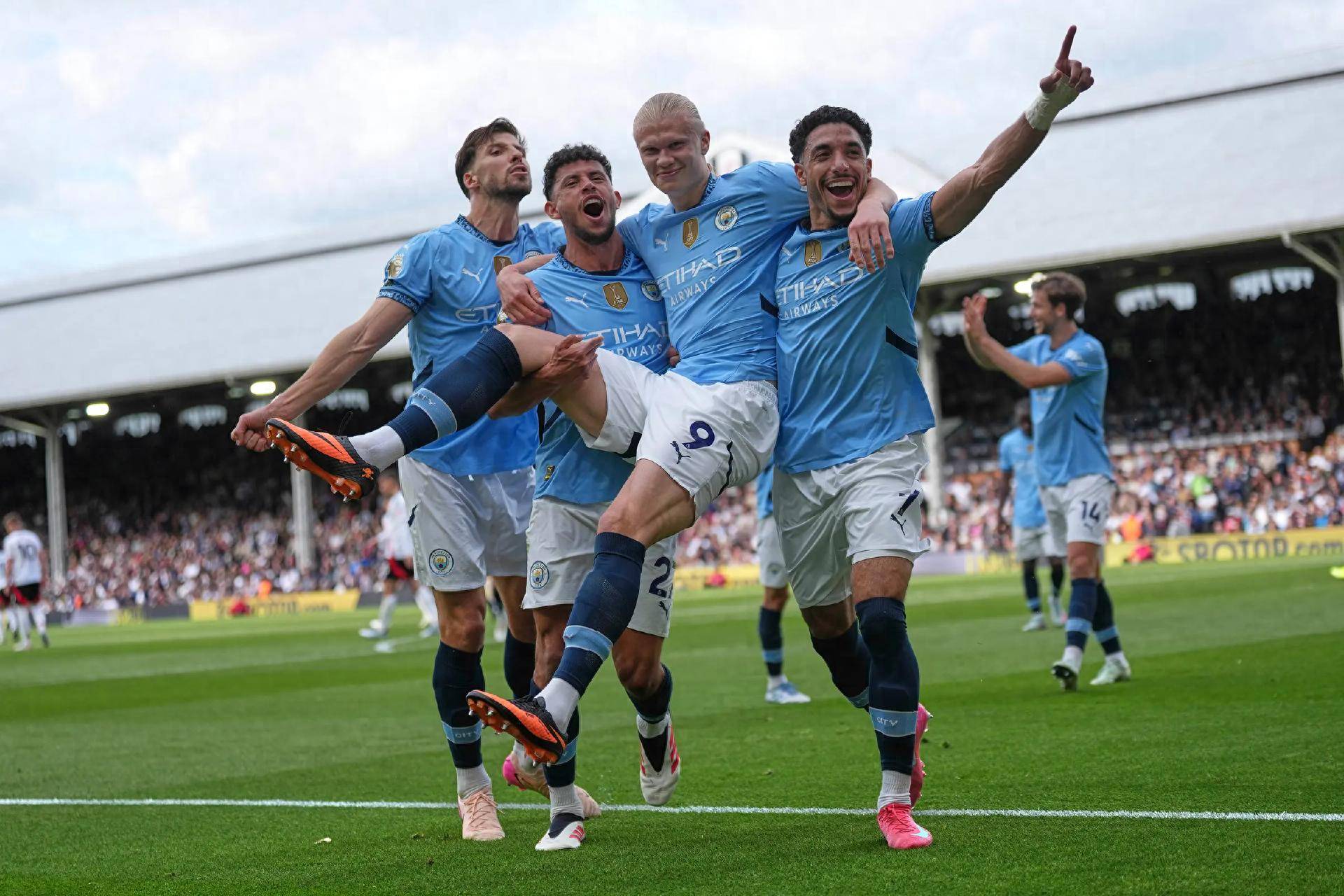 ky体育官网足总杯今晚再迎强敌，尤文图斯回应争议，主帅态度——球迷炸锅，控场能力受关注的简单介绍